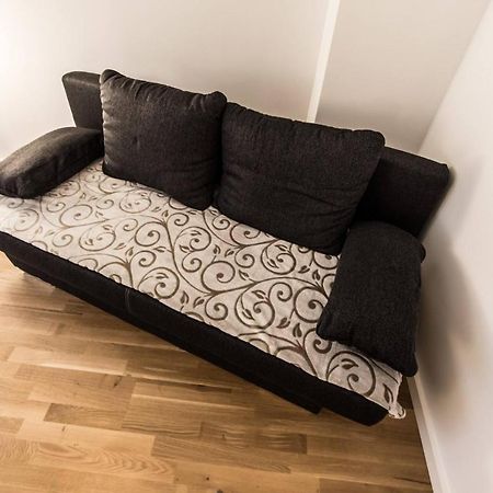 A Stylish Apartment In The Center Of True Berlin Bagian luar foto